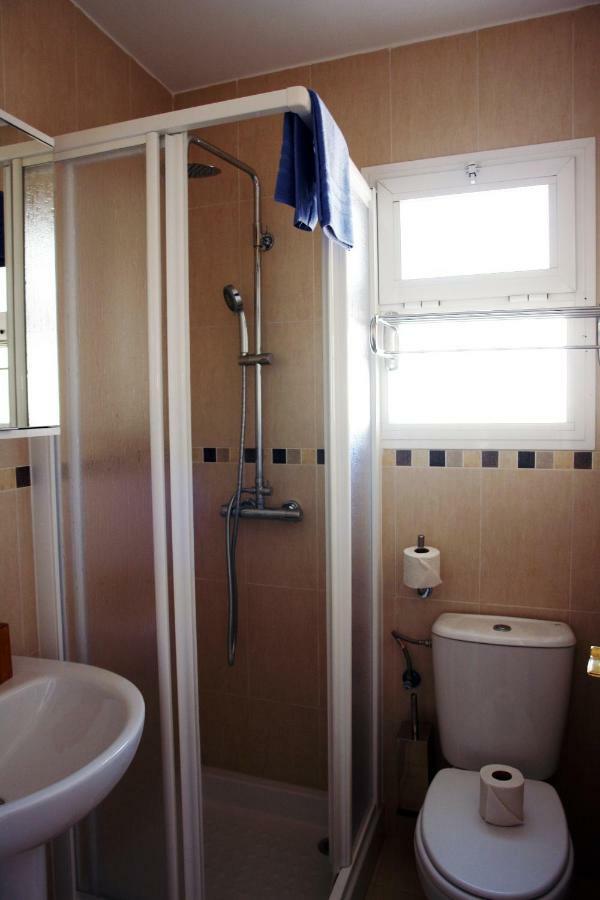 Apartamentos Costa De La Luz Playa Rota Exteriör bild